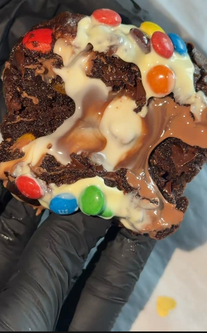 BROWNIE M&M