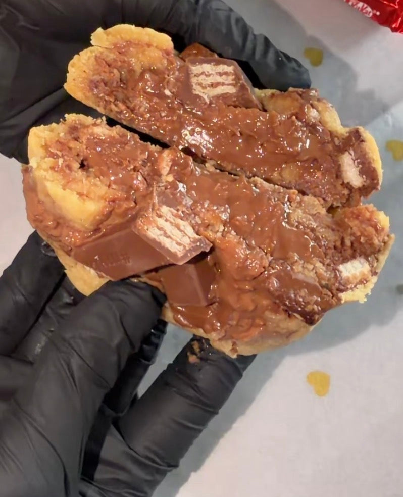 KitkatCookie